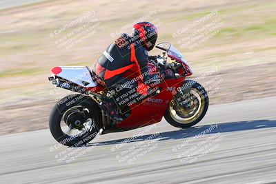 media/Feb-05-2023-Classic Track Day (Sun) [[c35aca4a42]]/Group 2/session 4 turn 4/